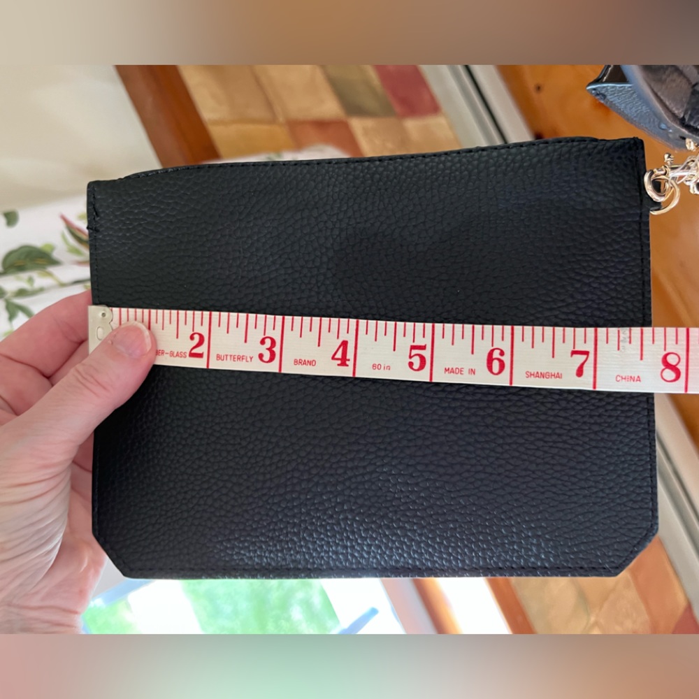 Anne Klein 👜 Black Handbag/ ShoulderCrossbody and Wristlet  2 piece SET!! - Picture 7 of 16